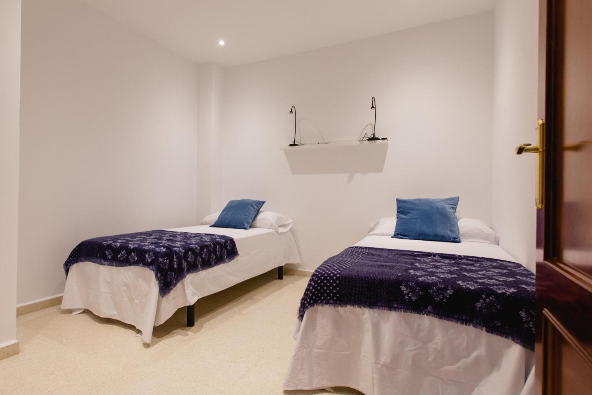 Apartamento El Patio De Canovas Cadiz Bagian luar foto